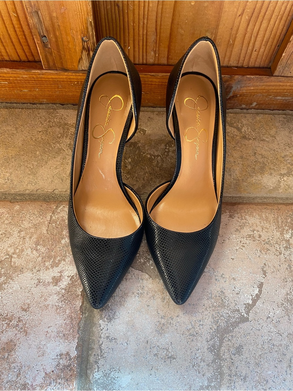 Jessica Simpson Black Textured Pointed-Toe D'Orsay Heels